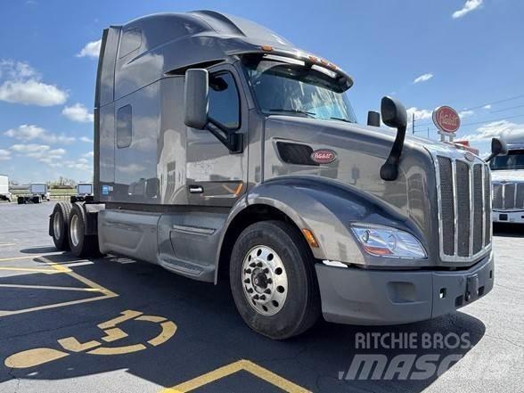 Peterbilt 579 Tractor Units