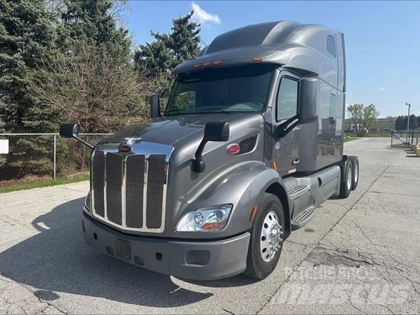 Peterbilt 579 Tractor Units