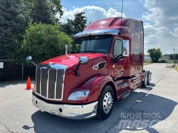 Peterbilt 579 Tractor Units