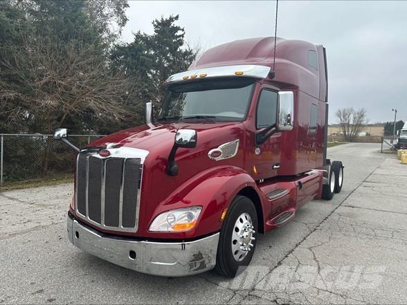 Peterbilt 579 Tractor Units