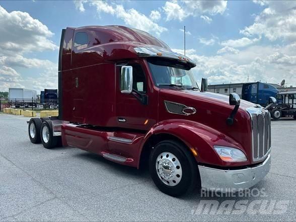 Peterbilt 579 Tractor Units