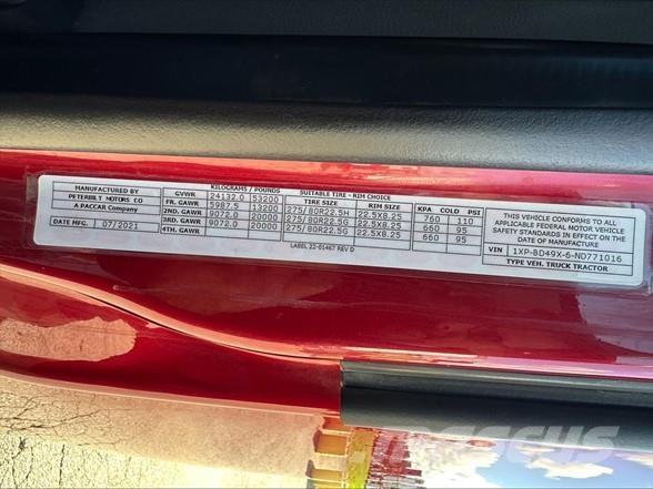 Peterbilt 579 Tractor Units