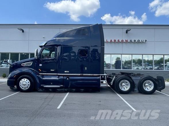 Peterbilt 579 Tractor Units