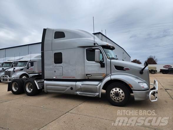 Peterbilt 579 Tractor Units