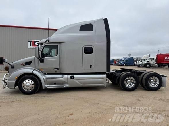 Peterbilt 579 Tractor Units