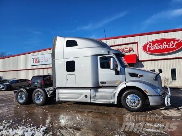 Peterbilt 579 Tractor Units