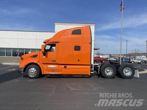 Peterbilt 579 Tractor Units