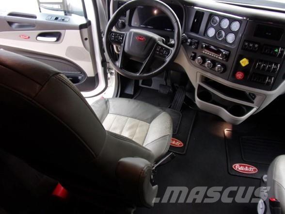 Peterbilt 579 Tractor Units