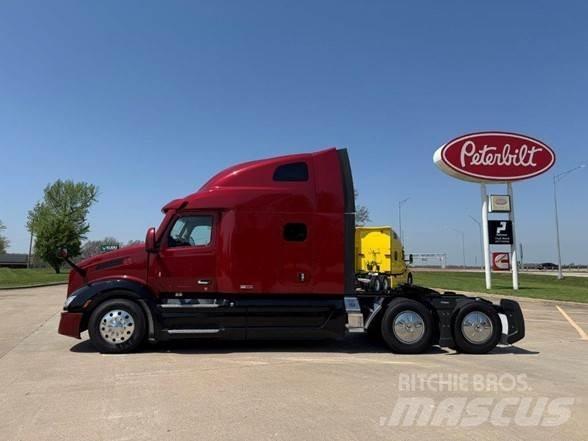 Peterbilt 579 Tractor Units