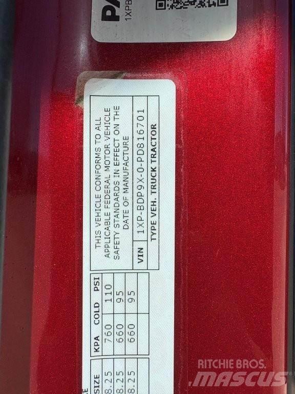 Peterbilt 579 Tractor Units