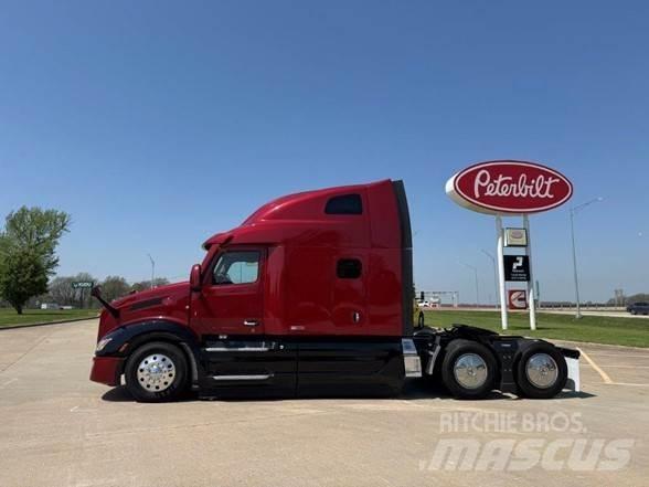 Peterbilt 579 Tractor Units