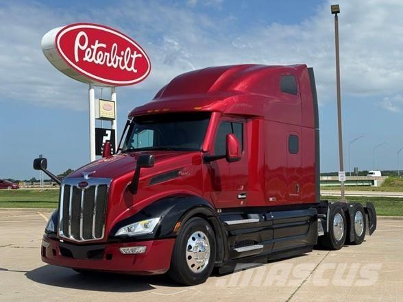 Peterbilt 579 Tractor Units
