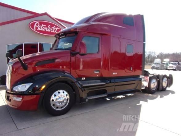 Peterbilt 579 Tractor Units