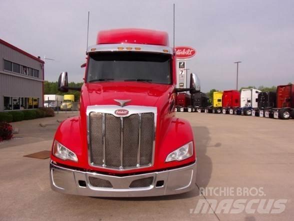 Peterbilt 579 Tractor Units