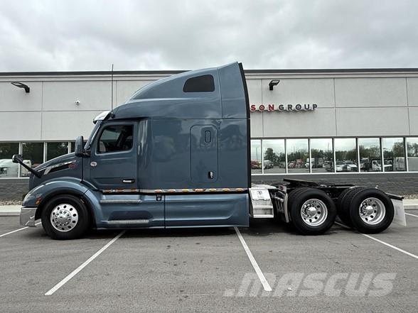 Peterbilt 579 Tractor Units