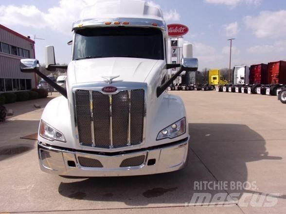 Peterbilt 579 Tractor Units