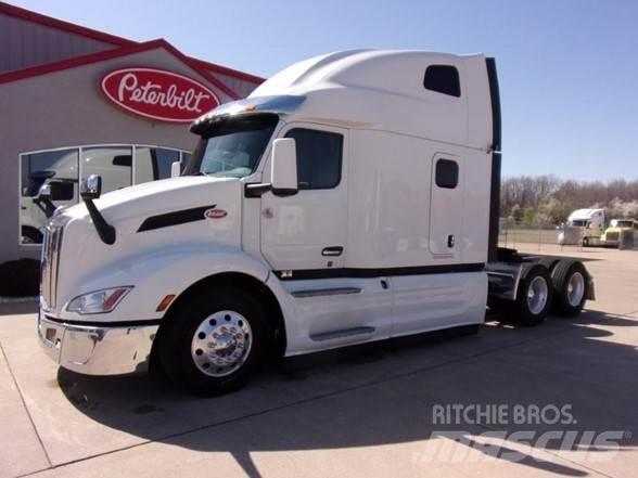 Peterbilt 579 Tractor Units