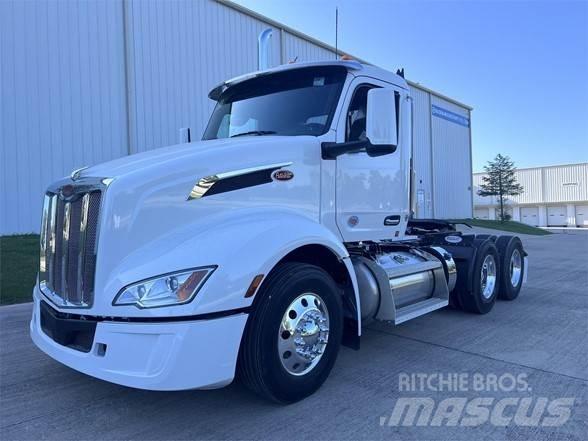 Peterbilt 579 Tractor Units