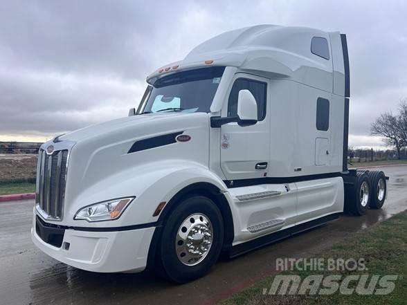 Peterbilt 579 Tractor Units