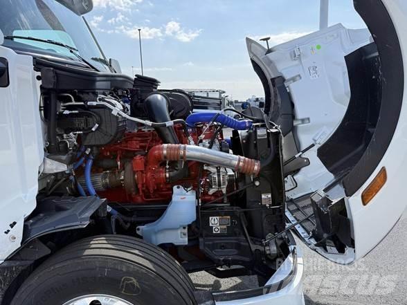 Peterbilt 579 Tractor Units