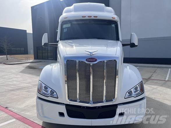 Peterbilt 579 Tractor Units