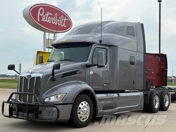 Peterbilt 579 Tractor Units