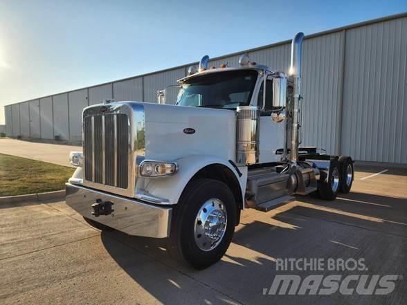 Peterbilt 589 Tractor Units