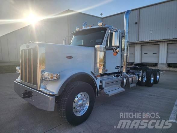 Peterbilt 589 Tractor Units