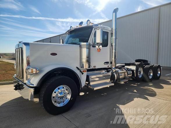 Peterbilt 589 Tractor Units
