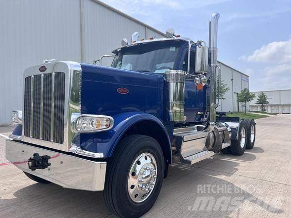 Peterbilt 589 Tractor Units