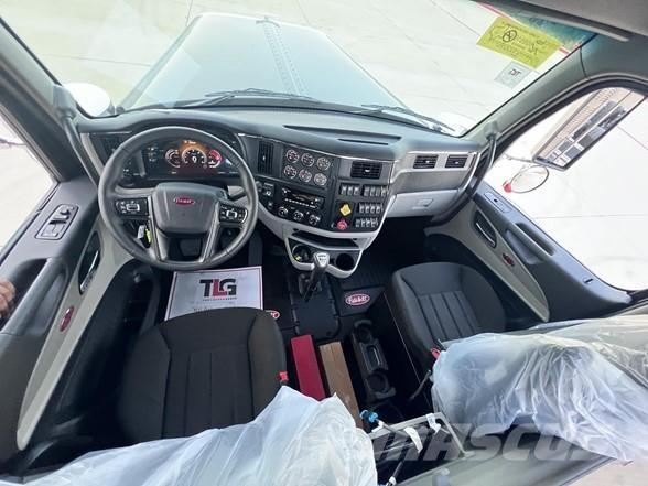 Peterbilt 589 Tractor Units