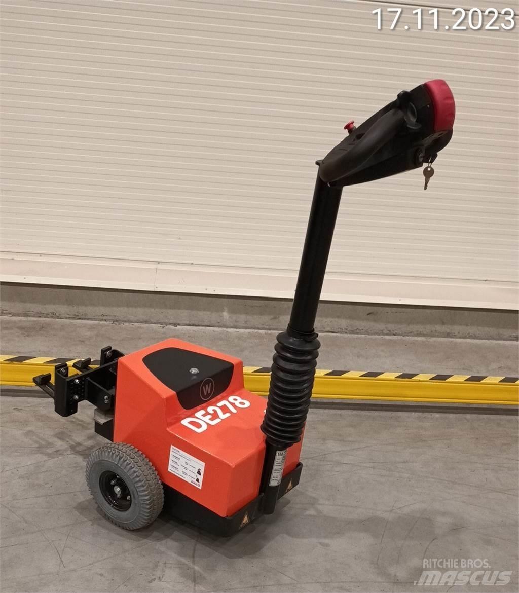 BT TWE100 Towing trucks