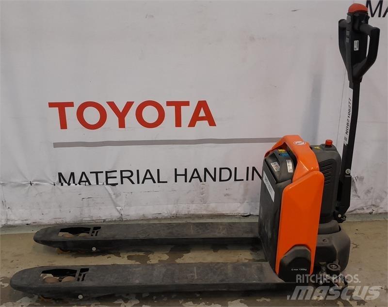 BT LHE130 Electric forklift trucks