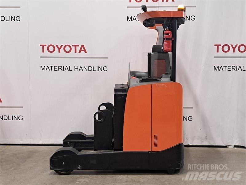 BT RRE200E Reach trucks