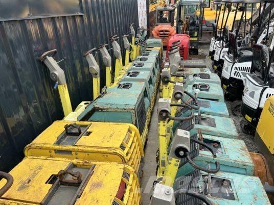 Ammann APR4920 Plate compactors