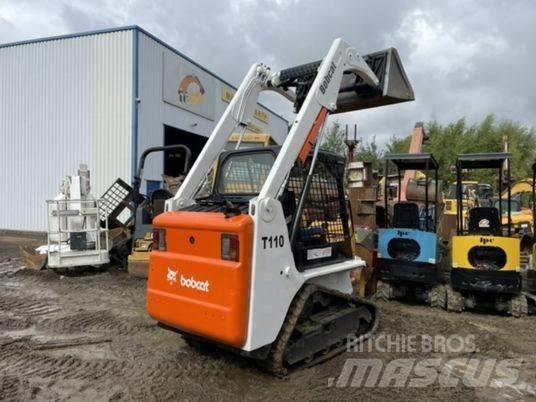 Bobcat T110 Joystick Mini loaders