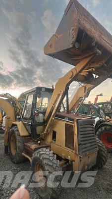 CAT 428 à 13500 € HT Backhoe loaders