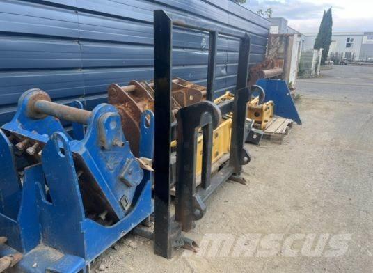 Merlo Pique botte Telescopic handlers