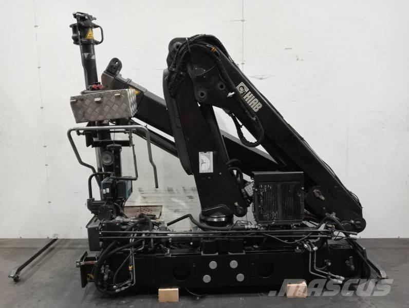 Hiab 077 B-2 HIDUO Loader cranes