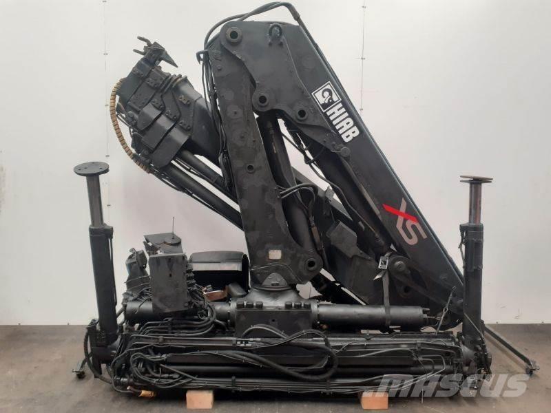 Hiab 122 D-4 Hiduo Loader cranes