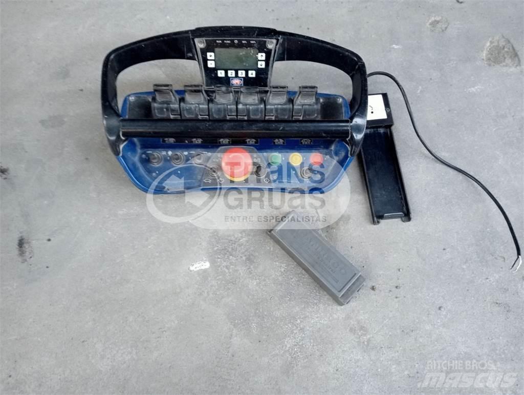 HMF 1820-K5 Loader cranes