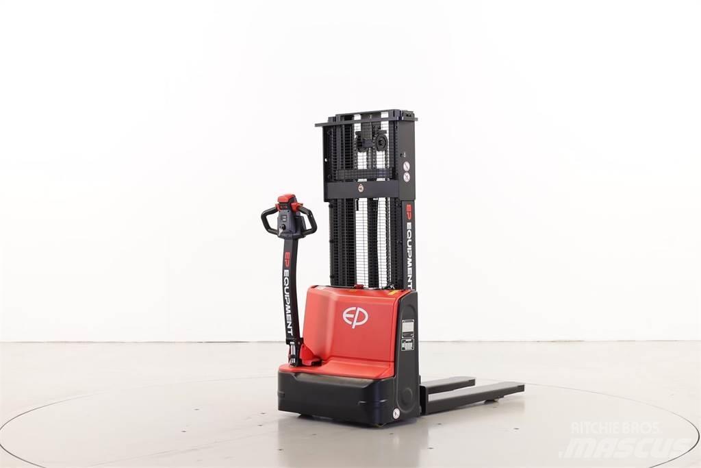 EP DS3 Pedestrian stacker