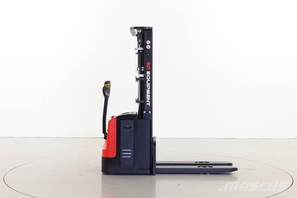 EP ES20-WA Pedestrian stacker