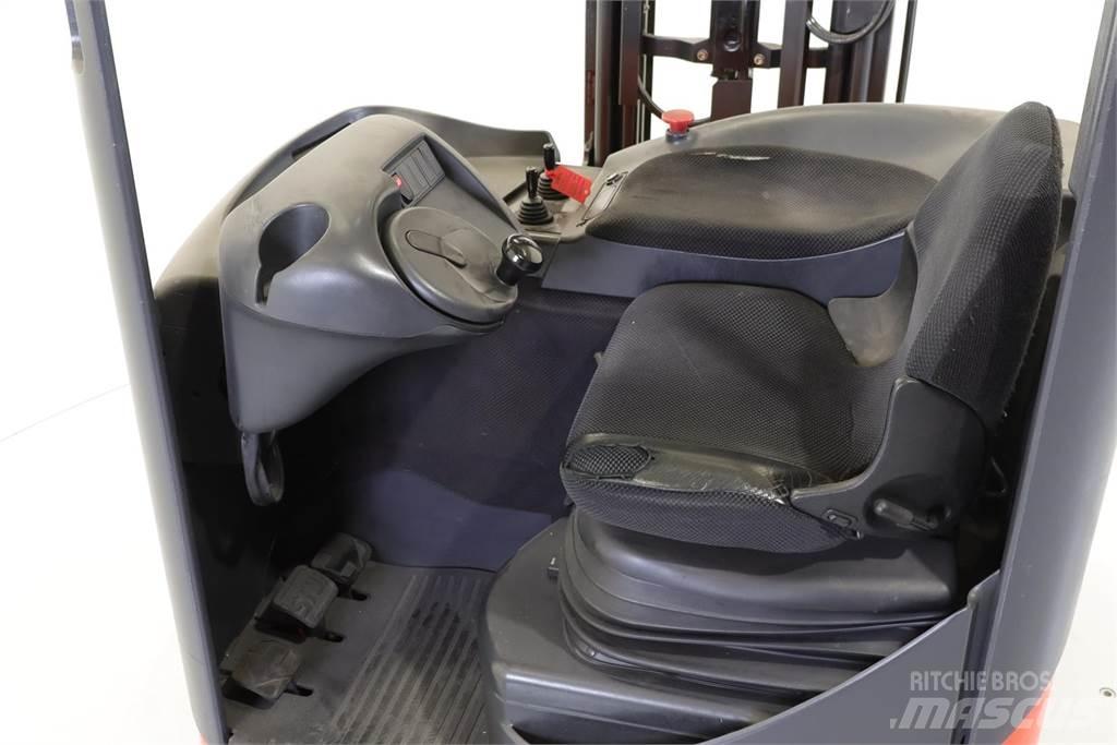 Linde R10CS Reach trucks