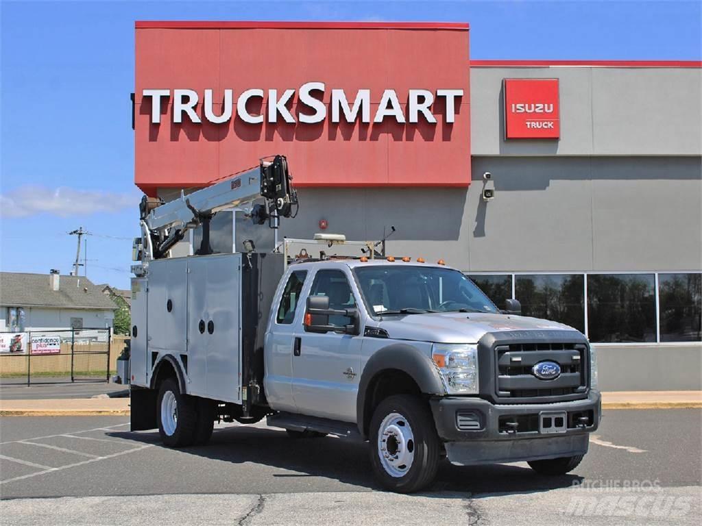 Ford F-550 Recovery vehicles