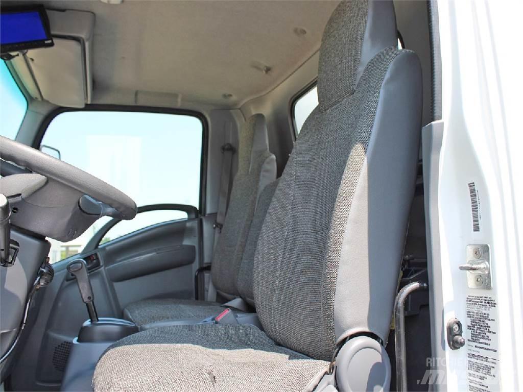 Isuzu NPR-HD Panel vans