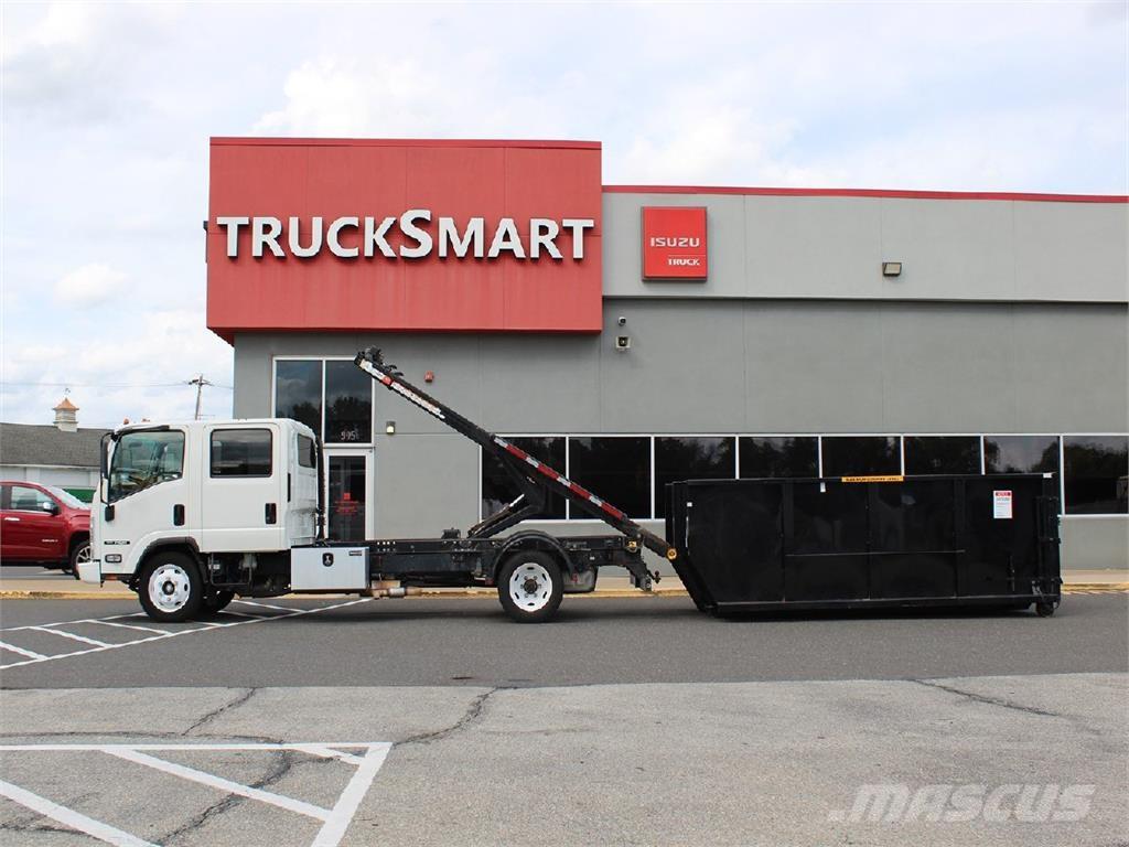 Isuzu NQR Cable lift demountable trucks