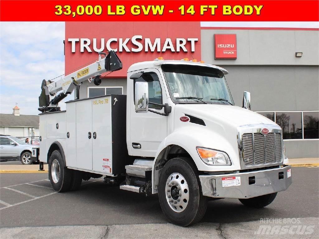 Peterbilt 537 Crane trucks