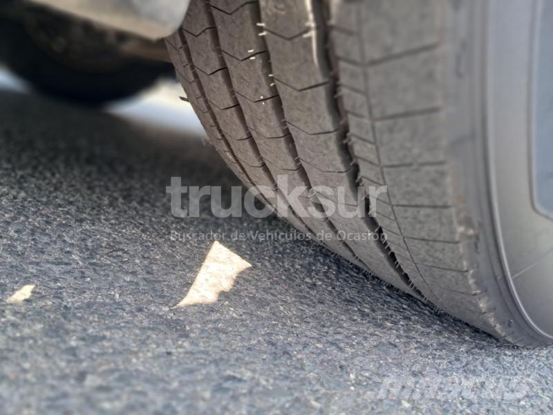 Scania R450 Tractor Units