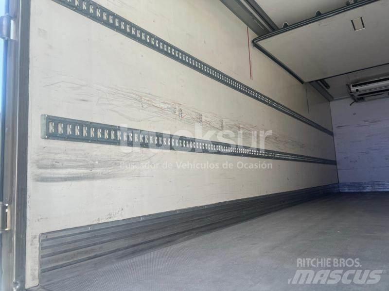 Volvo FM450 Temperature controlled trucks